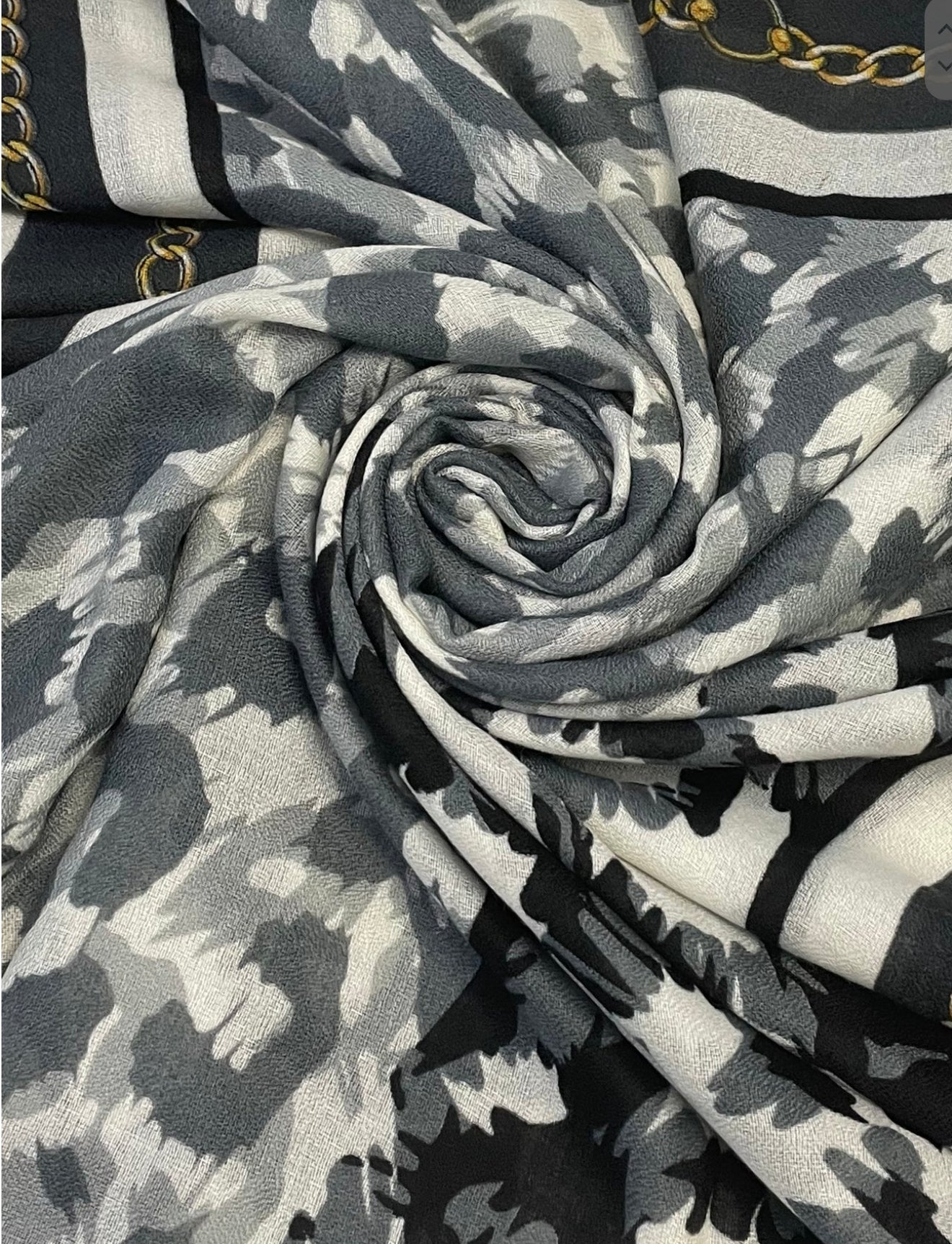 Block Leopard Print Scarf with Chain Border