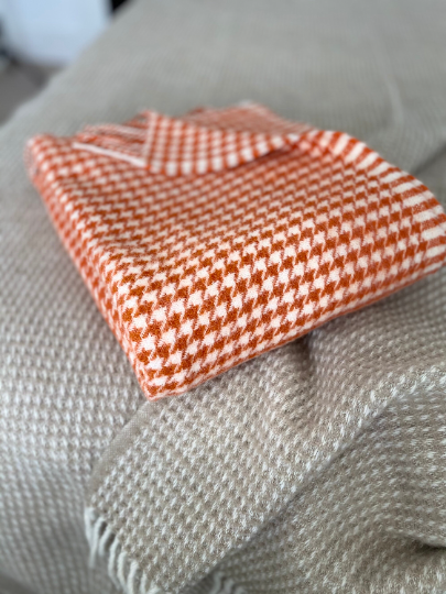 Pure Wool Burnt Orange Hound tooth Throw Blanket